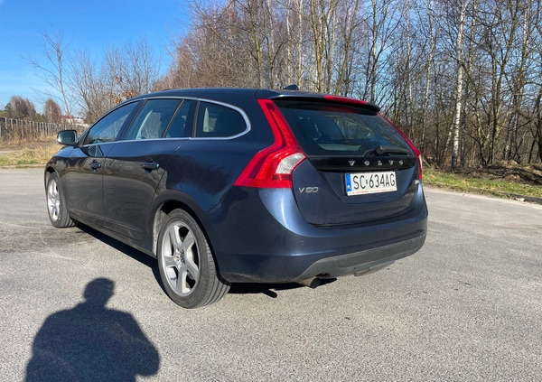 Volvo V60 cena 31900 przebieg: 205000, rok produkcji 2010 z Częstochowa małe 497